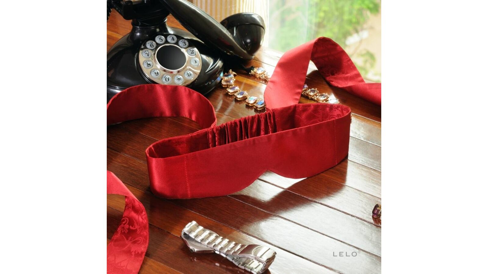 LELO Intima Silk Blindfold